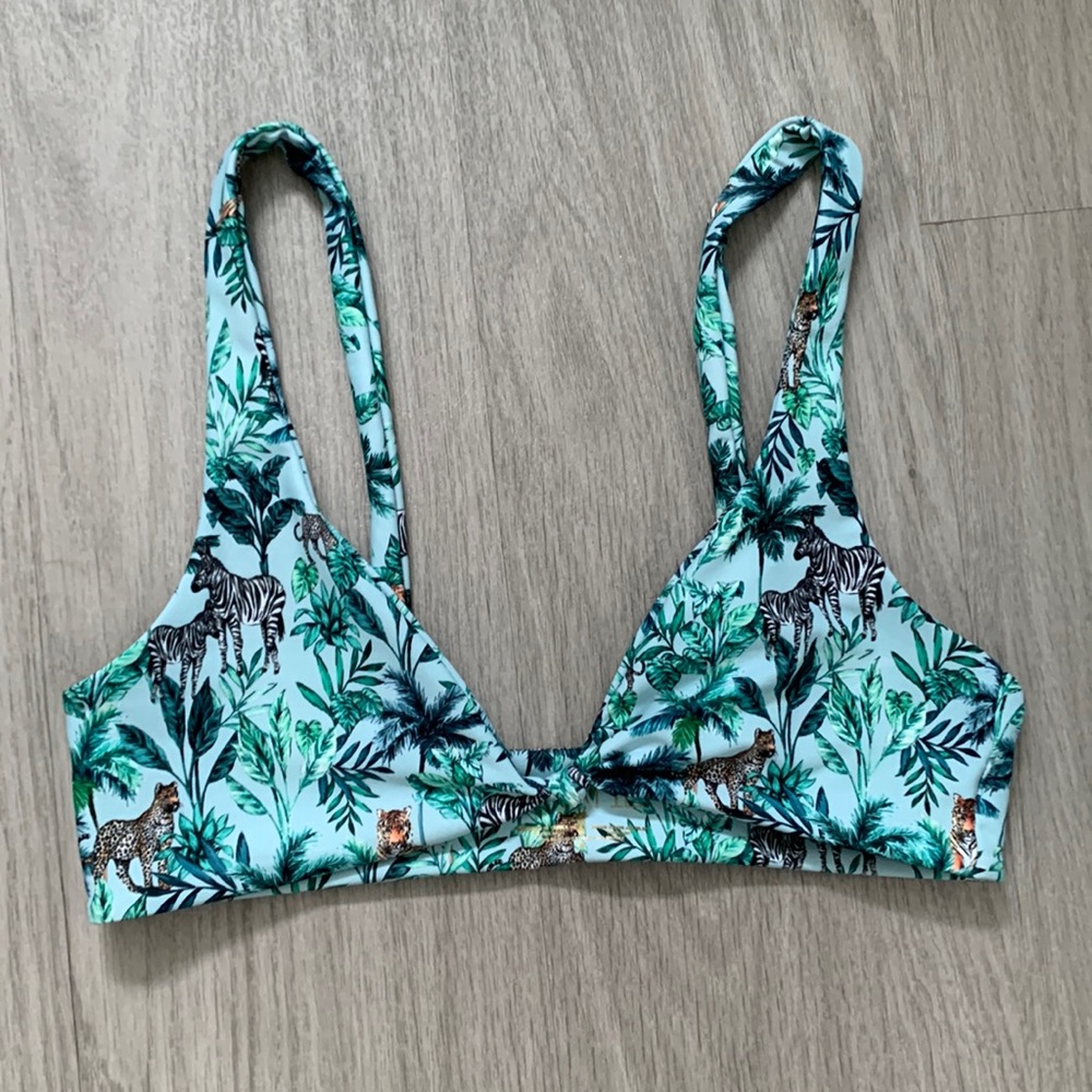 Skatie Penny Bikini Top